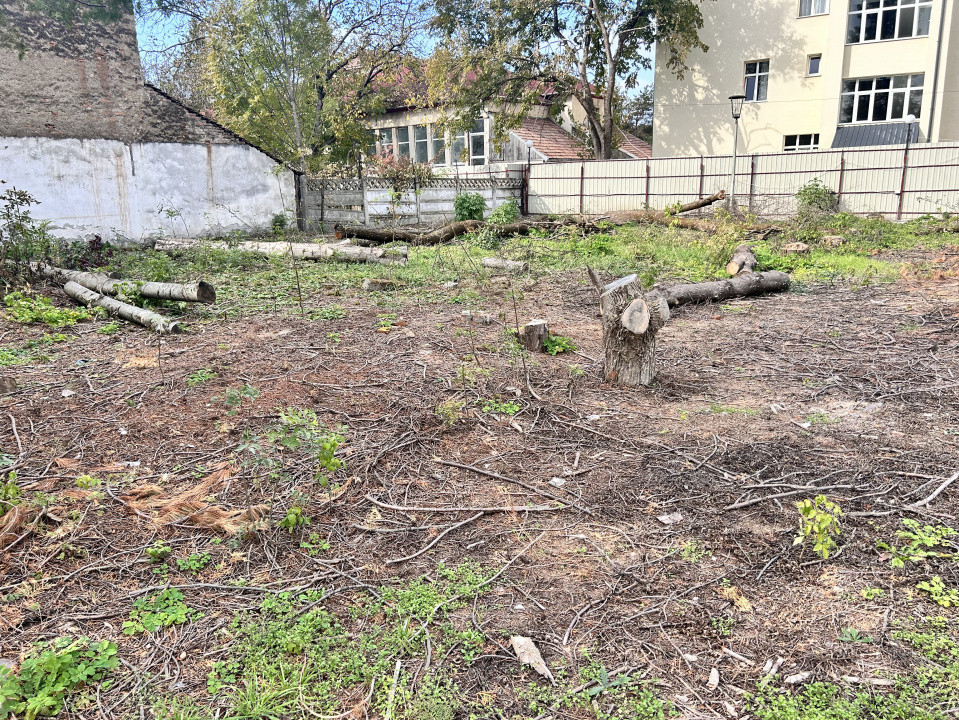 Teren  in zona centrala ideal pentru investitie construire  bloc P 4