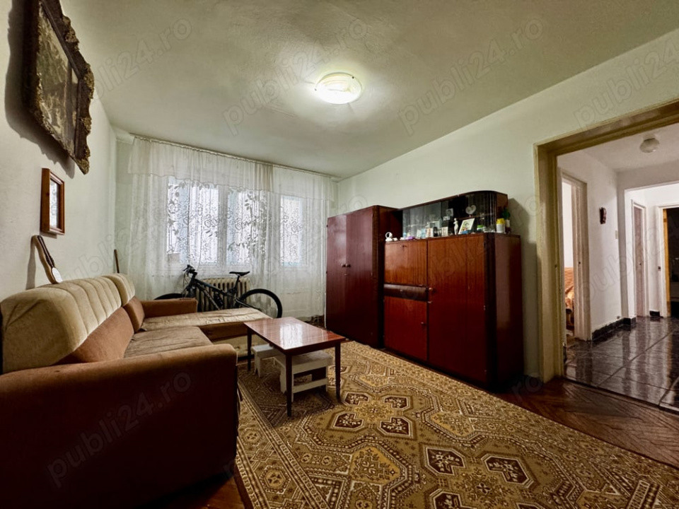 Apartament - 4 Camere- 92mp-Zona Lama-107 000 euro