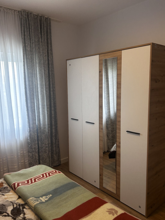 Inchiriez apartament 2 camere Armoniei zona Pasarela Viisoara