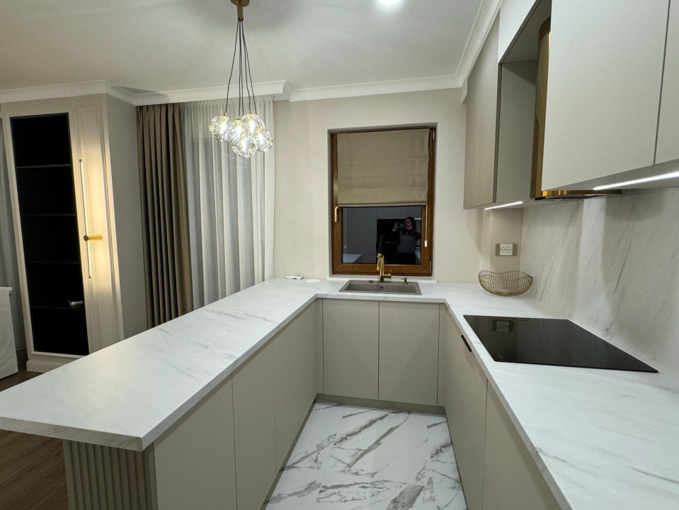 Inchiriez apartament 3 camere – finisaje premium, Bistrița |