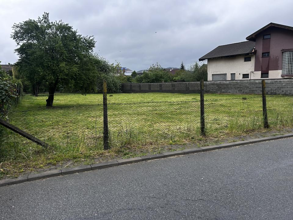 Teren intravilan 1400 mp - Zona Centura -Vama  