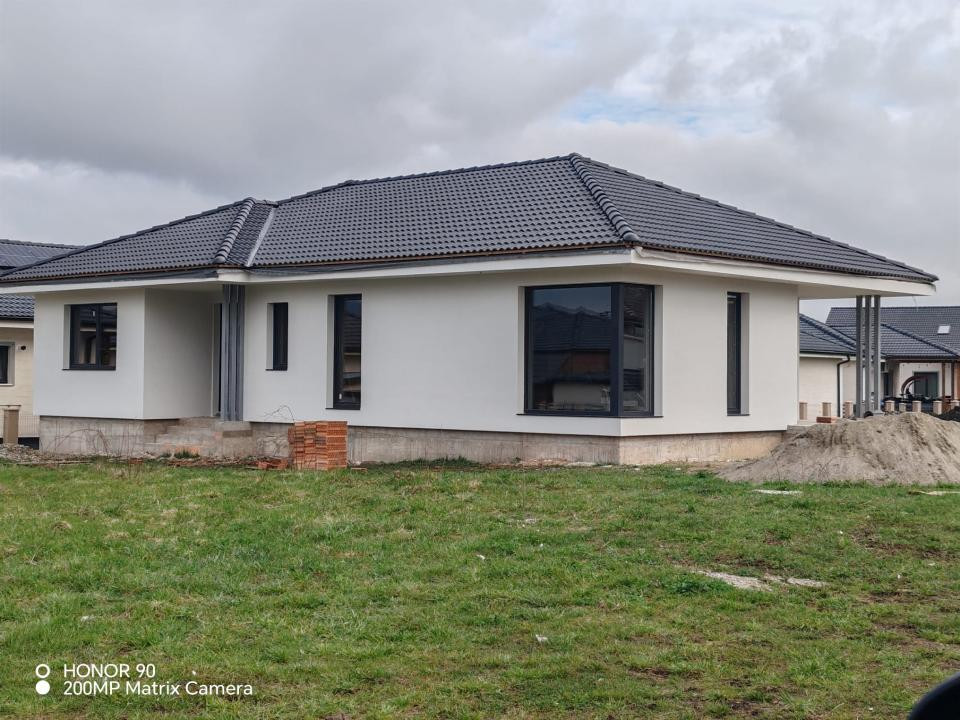 Casa Moderna 5 camere 114 mp-teren 500 mp-Zona Aerodrom