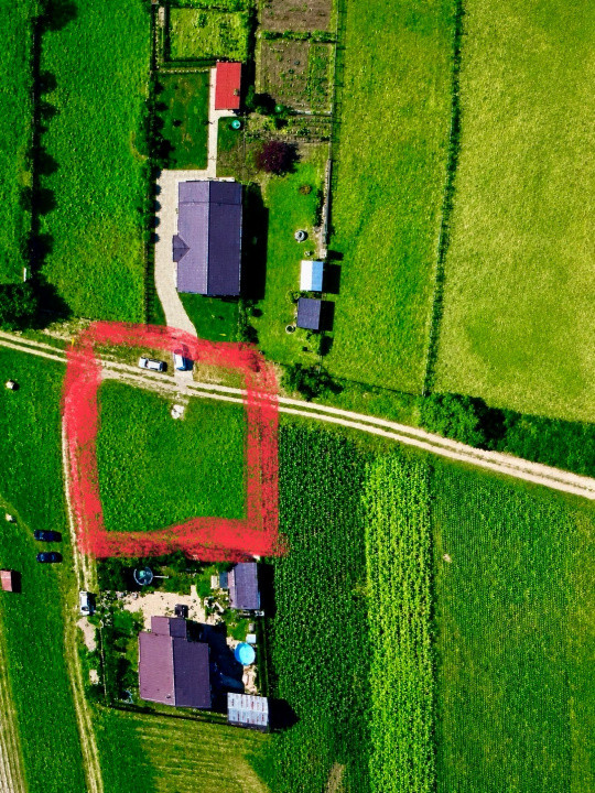 Oportunitate teren Intravilan-900mp- Aerodrom--Teraplast Arena- 5500 euro/ar.