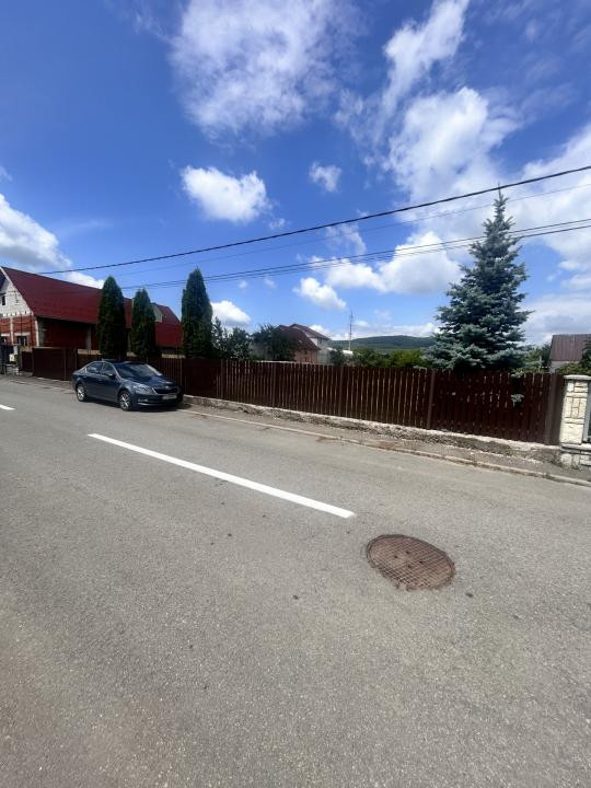 Teren intravilan 1300 mp-Vasile Petri -Unirea-zona rezidentiala-8900euro/